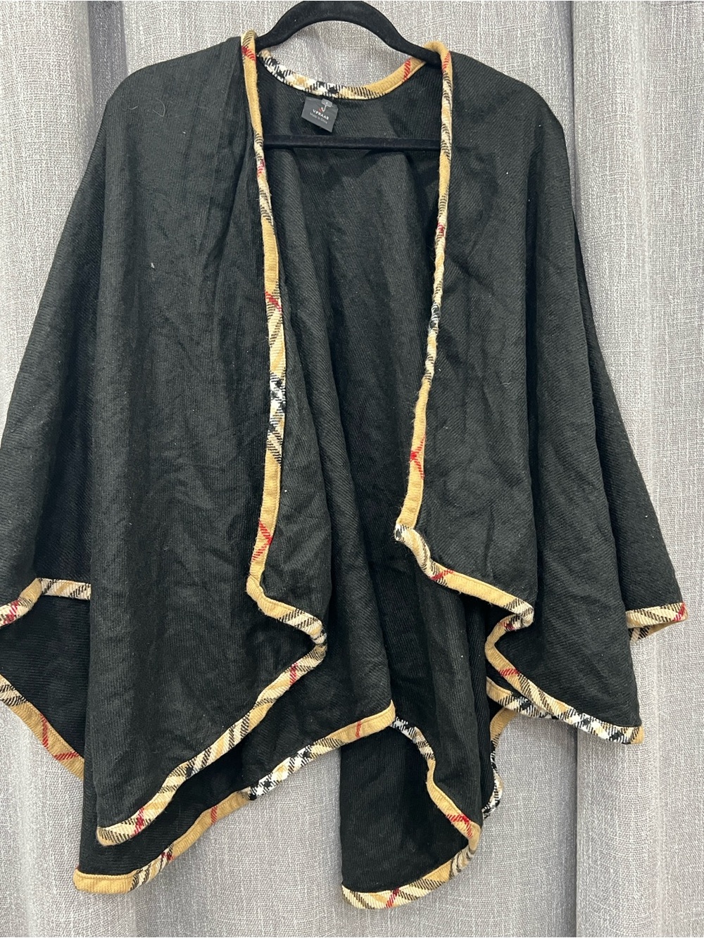 V. FRAAS Black Draped Cape with Plaid-Trim